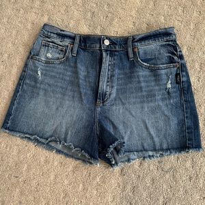 Silver jeans co. Highly Desirable high rise denim shorts